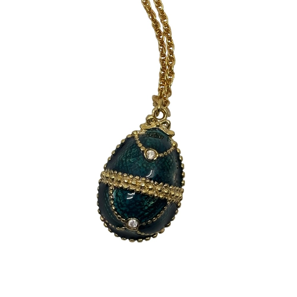 Storyline by JJI 1998 Fabergé Inspired Emerald Green Enamel Egg Pendant Necklace